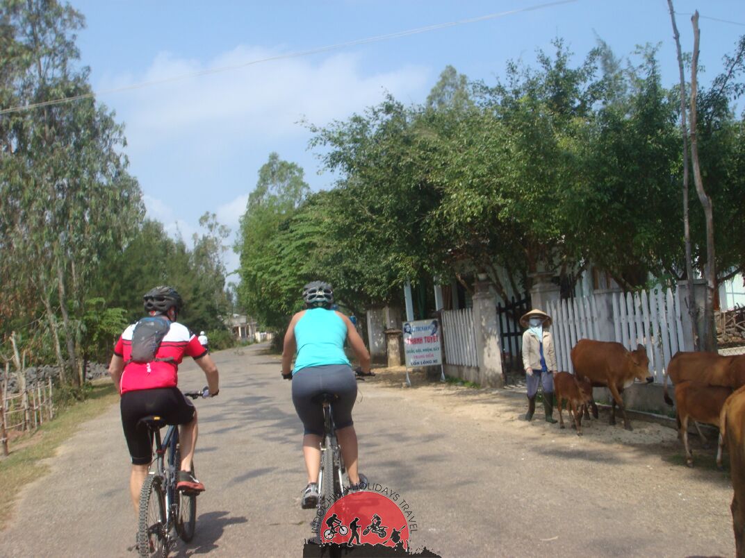 6 Days Hanoi Cycling To Hue