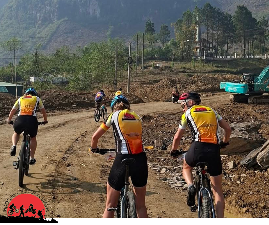 6 Days Hanoi Cycling To Hue
