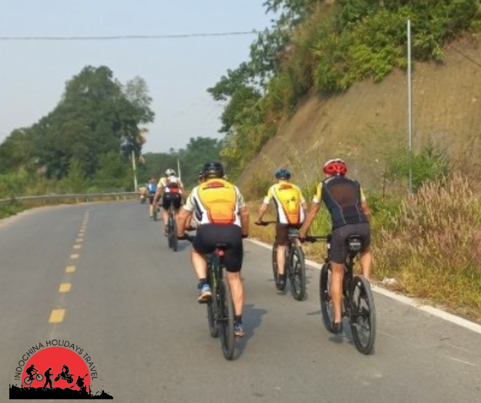 1 Day Hue Biking To Hoi An