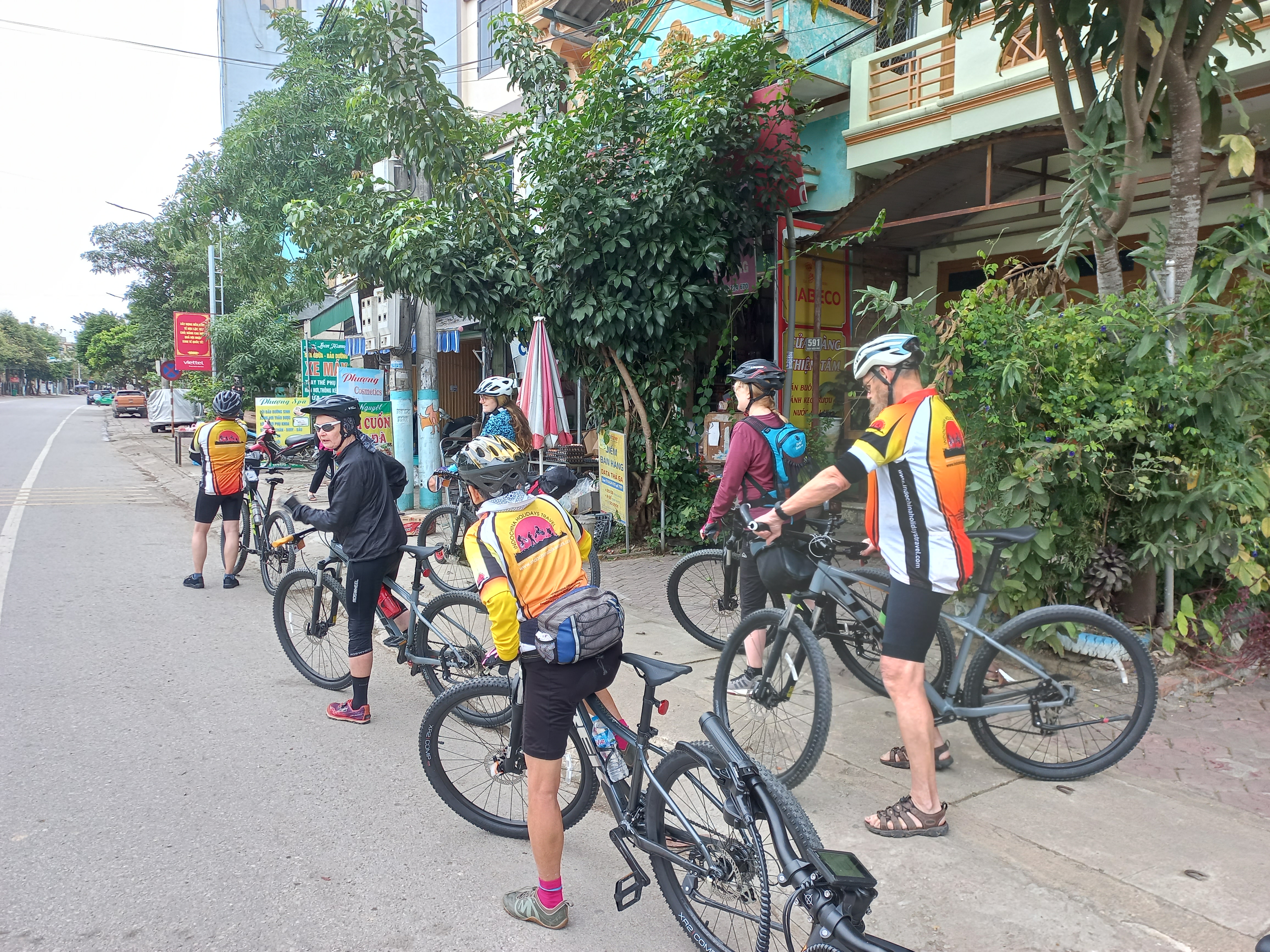 5 days Ho Chi Minh City Cycling To Phnom Penh 3