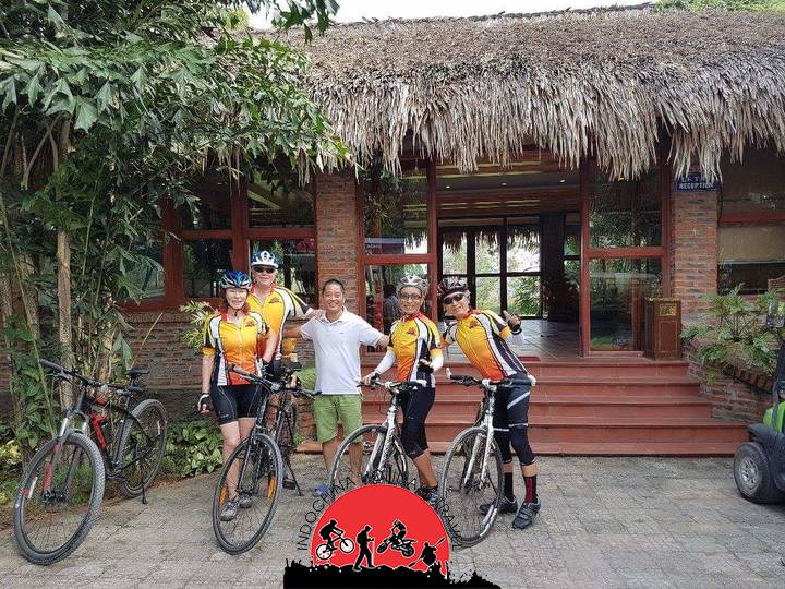 Hanoi Cycling To Mai Chau - 2 Days 1